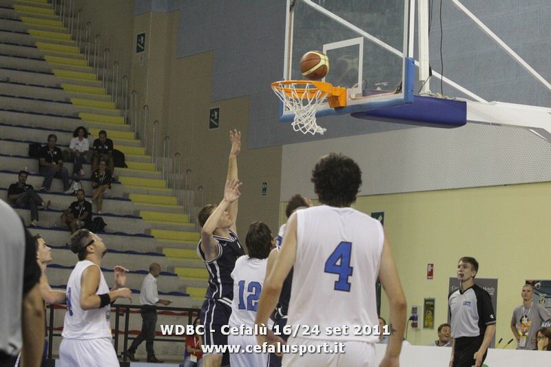 110921 basket 320_tn.jpg